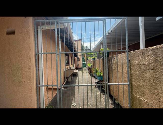 3 BEDROOM HOUSE FOR SALE IN ESCOMBE